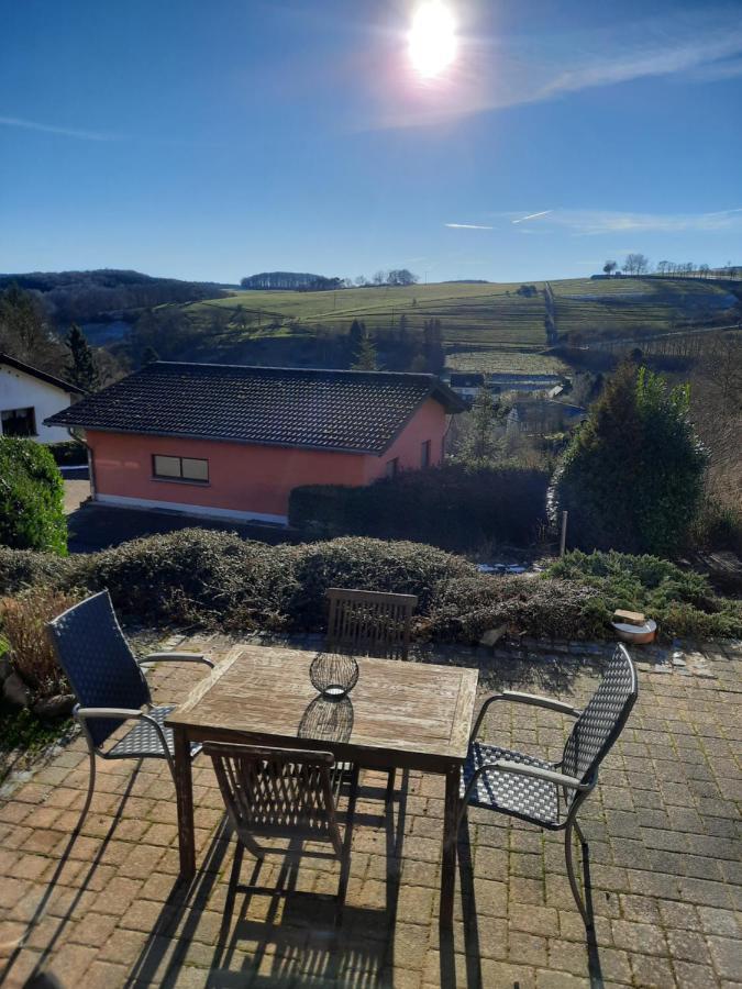 Grosse Auszeit Eifel Mit Sauna, Kamin Und Terrasse Nettersheim Luaran gambar